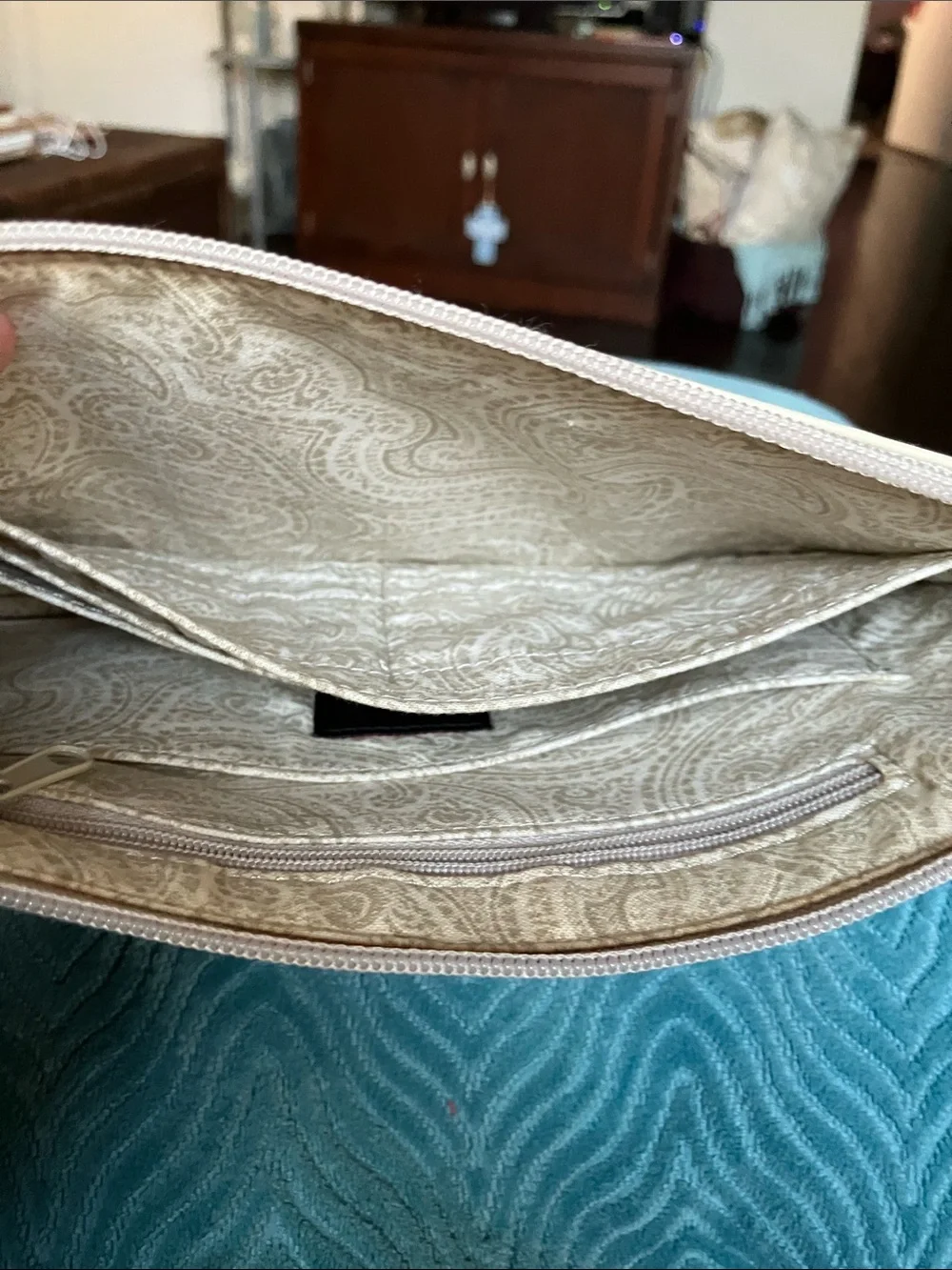 HOBO Cream Leather Wristlet Clutch - Picture 10 of 11